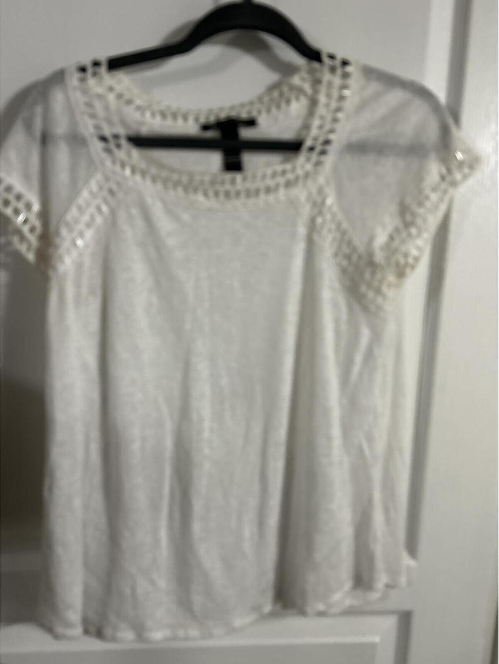 INC International Concepts White Crochet Trim Short Sleeve Top Size M